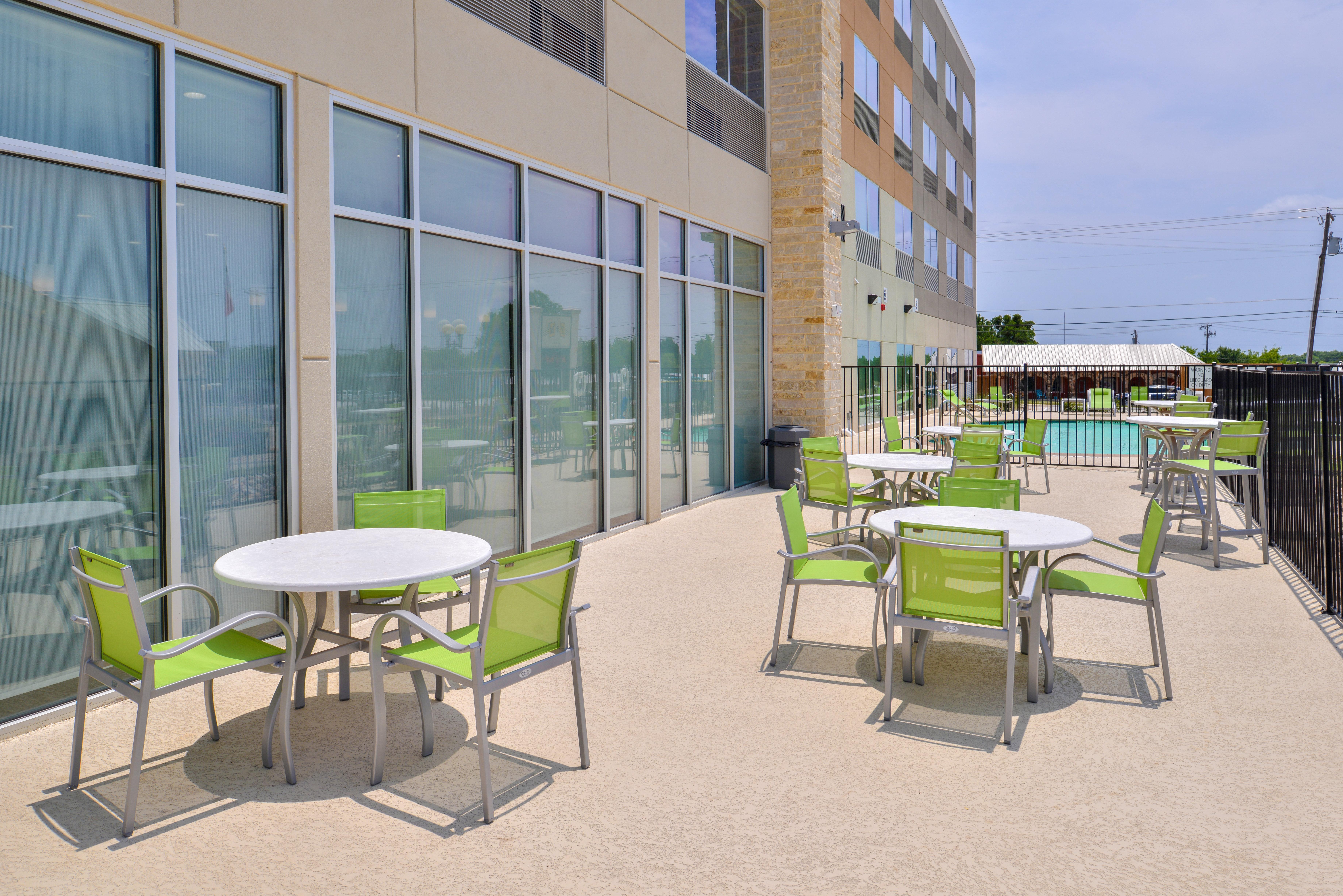 Holiday Inn Express - Early By Ihg Exterior photo