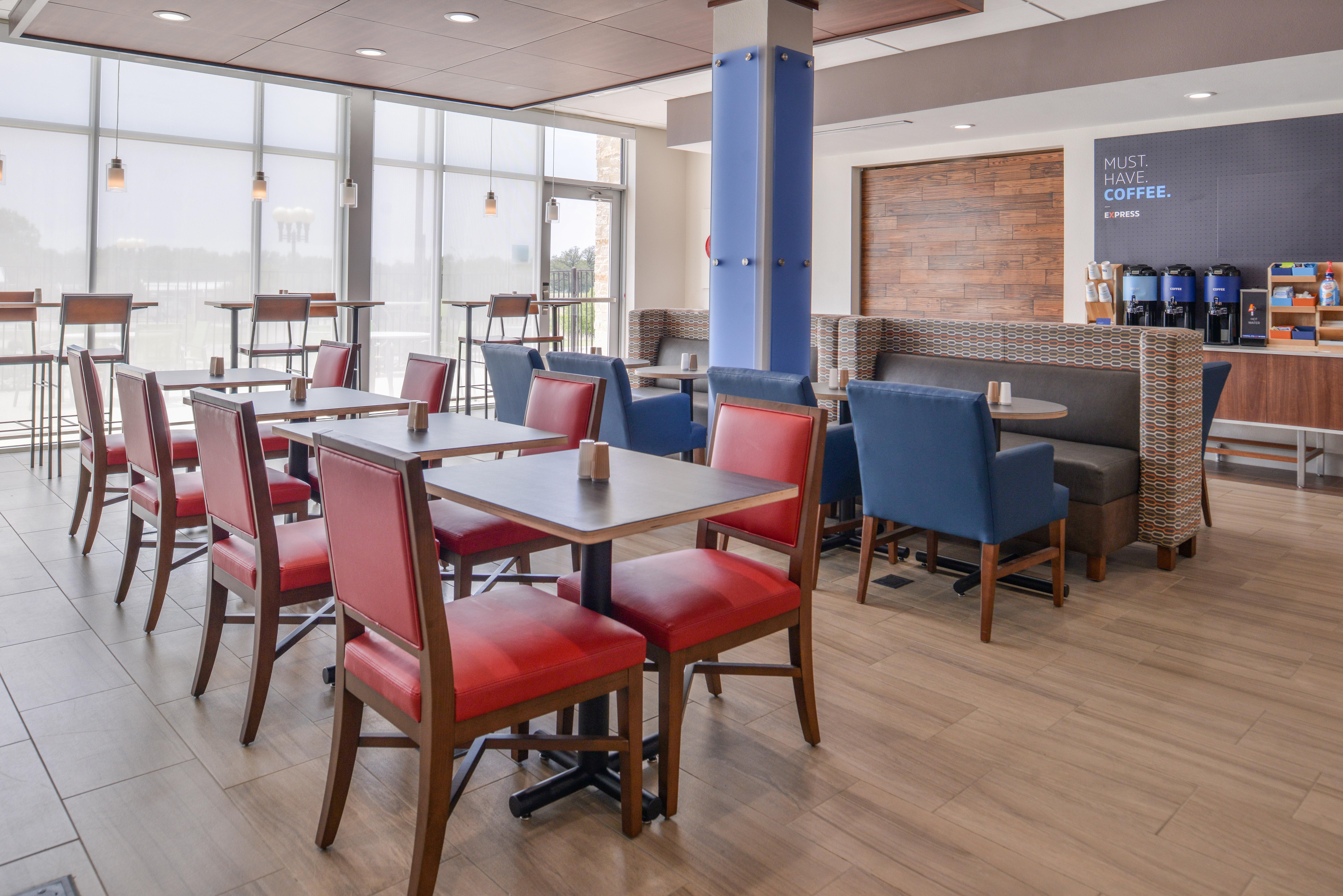 Holiday Inn Express - Early By Ihg Exterior photo