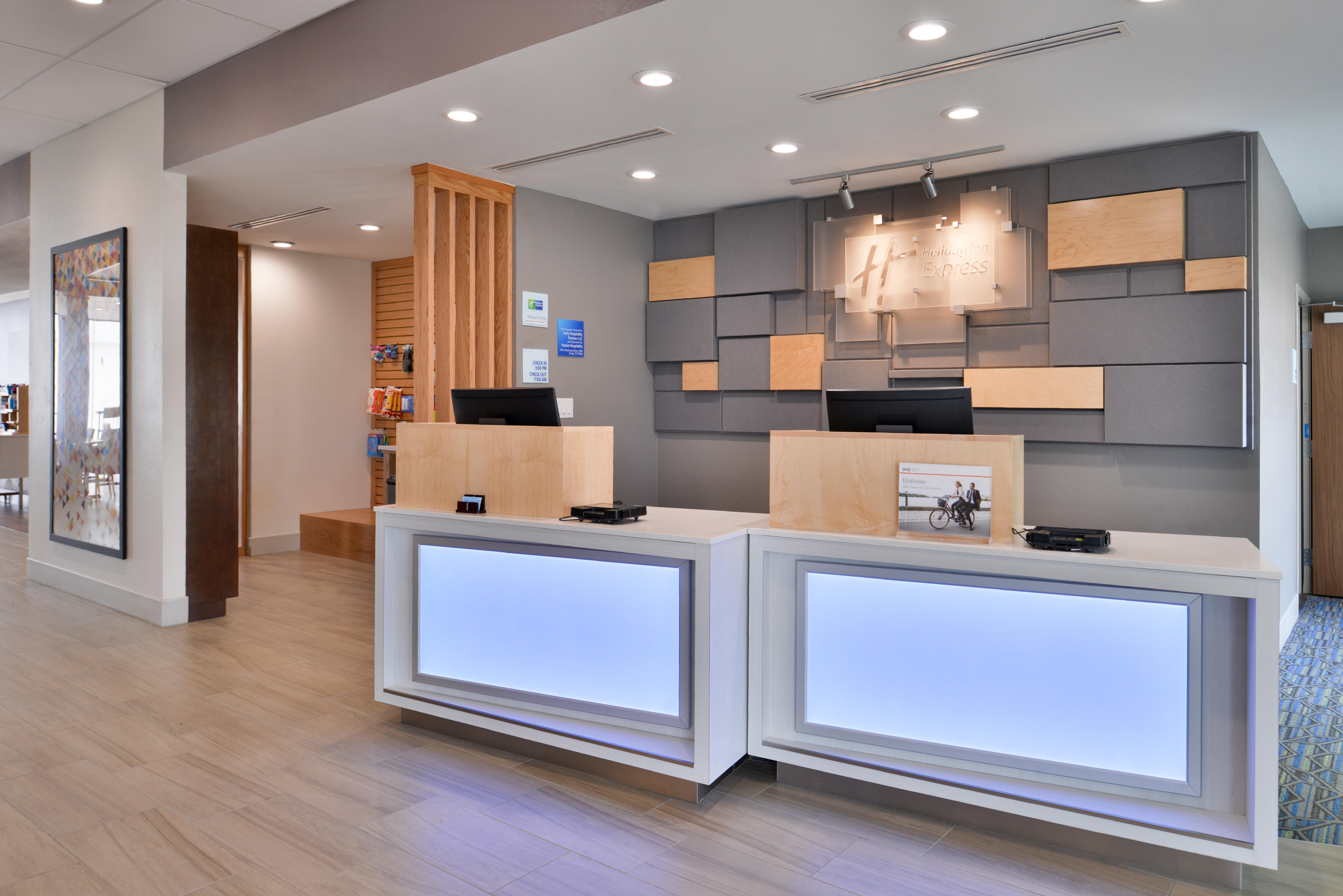 Holiday Inn Express - Early By Ihg Exterior photo